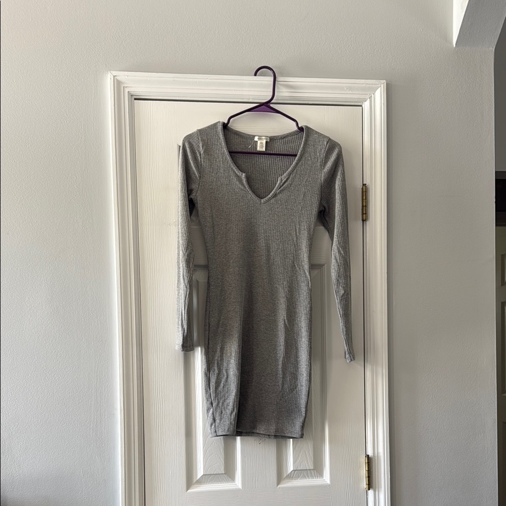 Bozzolo Gray V-Neck Bodycon Dress